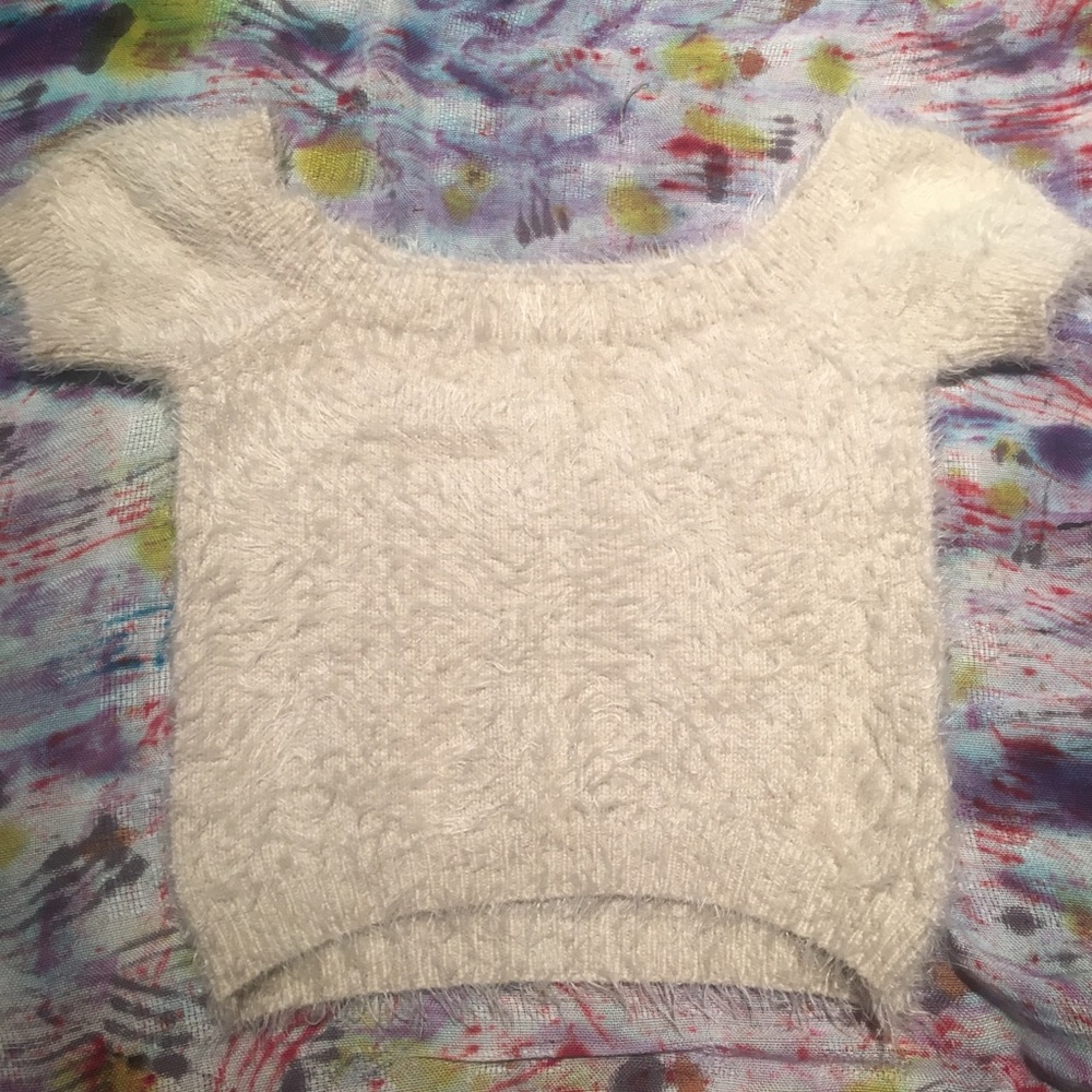 LF fuzzy cream crop top by Seek The label